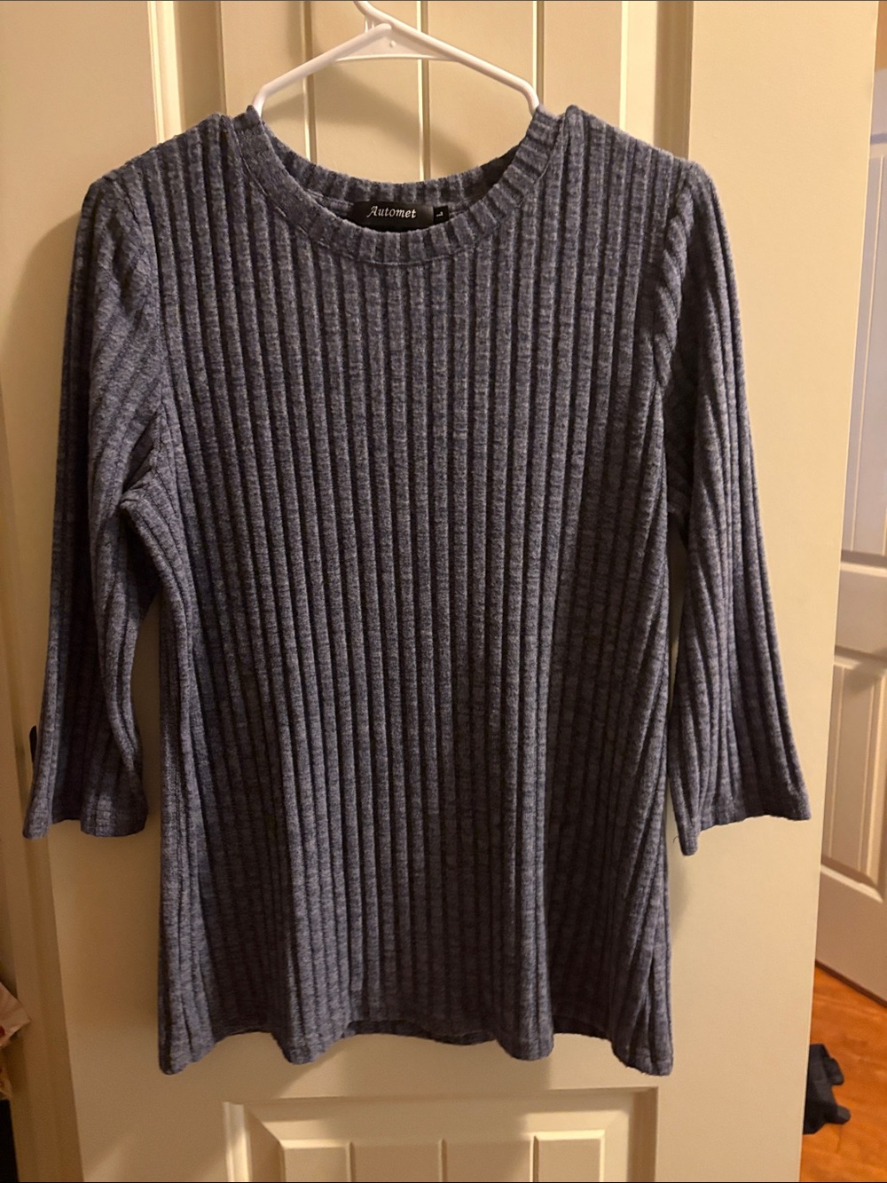 Automet Ribbed 3/4 Sleeve Knit Top in Heather Blue